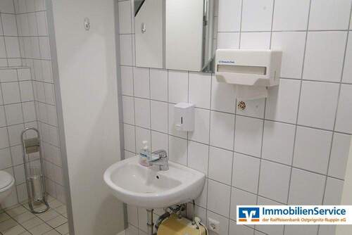 WC - 