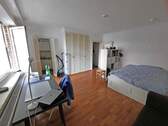 Wohnraum - 1 Zimmer Etagenwohnung zum Kaufen in Hamburg