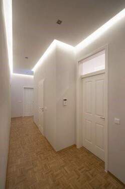 Flur (Referenzbild, baugleiche Wohnung) - 