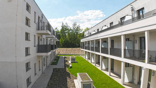 7 - 