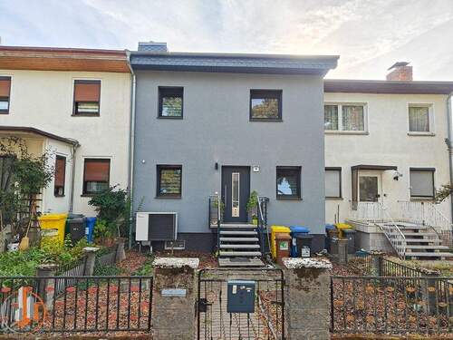 Ansicht von vorn - Reihenmittelhaus mit 112,30 m&sup2; in Magdeburg zum Kaufen