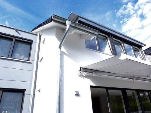 Haus Front - 7 Zimmer Doppelhaushälfte zum Kaufen in Grenzach-Wyhlen