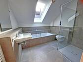 Badezimmer im Obergeschoss - 