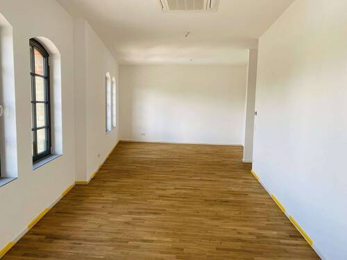 Wohnzimmer - 4 Zimmer Etagenwohnung zur Miete in Mannheim