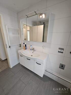 Bad - 2 Zimmer Etagenwohnung in Stuttgart