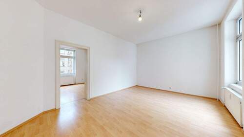 Wohn-/Essbereich - 2 Zimmer Etagenwohnung in Frankfurt am Main