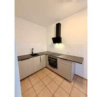 Zentral, Hell, Charmant - Großzügig geschnittene 2-Zimmer-Wohnung im Herzen der Fürther Innenstadt