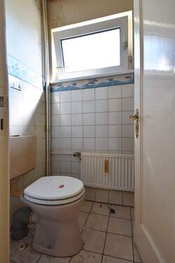 EG WC.jpg - 