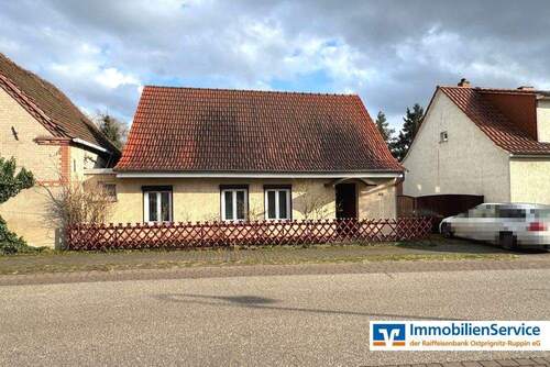 Hausansicht straßenseitig - 