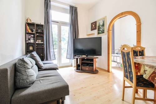 Wohnzimmer - Top-Investment in Wiesbaden - zentral & vermietet