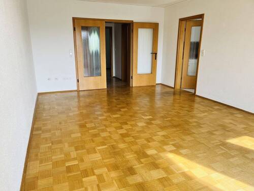 ca. 23m² großes Wohn- und Esszimmer als Zentrum der Wohnung - 