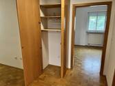 Flur mit Abstellschrank - 