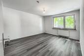 Wohnzimmer - 2 Zimmer Etagenwohnung zur Miete in Bochum