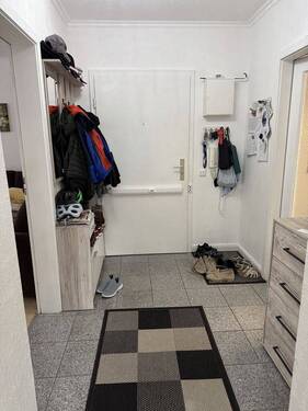 Wohnungsflur - 4 Zimmer Terrassenwohnung zur Miete in Neu Wulmstorf