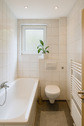 Badezimmer - 3 Zimmer Etagenwohnung zum Kaufen in Berlin