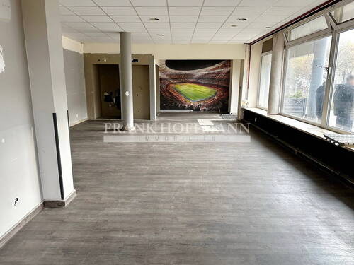 M2404 Verkaufsfläche 1.1 - Gewerbeobjekt (Büro, Produktion, Verkauf) zur Miete in Hamburg