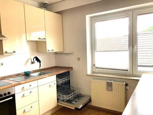 Küche - Etagenwohnung mit 88,40 m&sup2; in Bischofsheim zur Miete