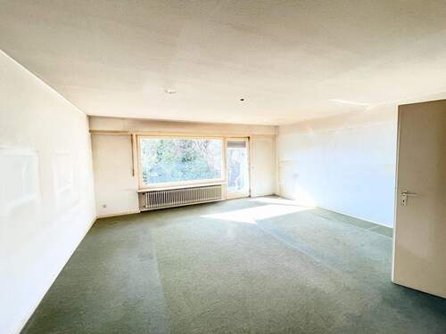 Wohnzimmer - 4 Zimmer Reihenmittelhaus zum Kaufen in Grenzach-Wyhlen