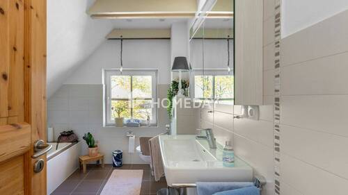 DG Badezimmer 1 - 