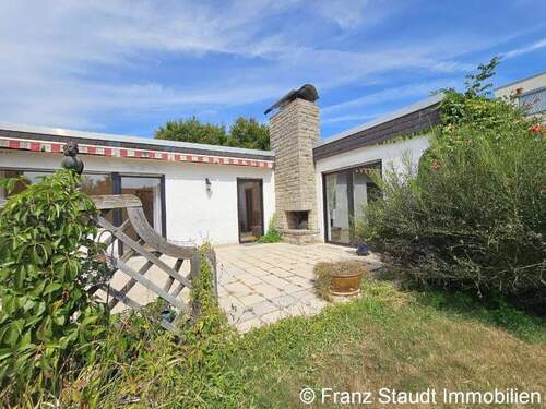 Sonnige Terrase - 6 Zimmer Bungalow zum Kaufen in Aschaffenburg