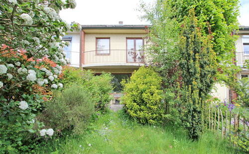 Garten Blick auf das Haus - 4 Zimmer Reihenmittelhaus in Halstenbek
