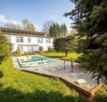 Platzwunder! *Pool *Kaminofen - Ideal für Arbeit und Wohnen - St. Egidien