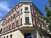 Objektansicht - Attraktive 2-Zimmer-Altbauwohnung im Paulusviertel mit neuer Einbauküche!