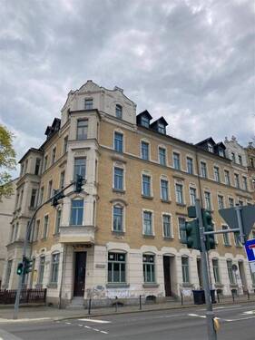 278984651_2758934964402205_5883173112943683286_n - * Großzügige 3-Zimmer mit Laminat, Balkon und Wanne in Zentrumsnähe! *