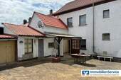 Anbau mit Eingang - 