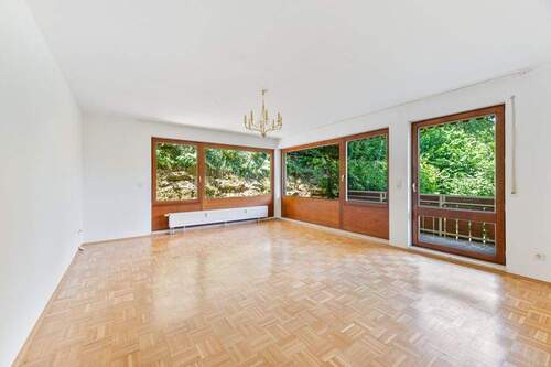 Wohnzimmer - 2 Zimmer Etagenwohnung zum Kaufen in Bad Wildbad im Schwarzwald