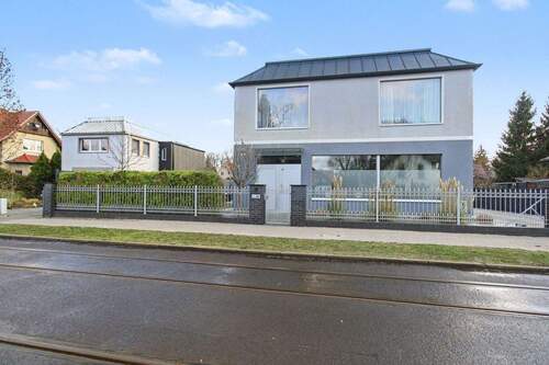 Außenansicht Gebäude - 