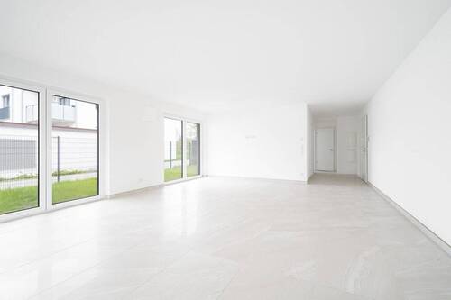 Wohnbereich - 3 Zimmer Terrassenwohnung zum Kaufen in Dorfen