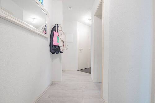 Flur - Etagenwohnung mit 68,00 m&sup2; in Wutöschingen zum Kaufen