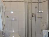 Badezimmer mit Dusche - 