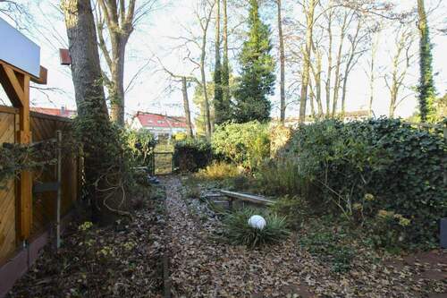 Garten - 5 Zimmer Einfamilienhaus zum Kaufen in Berlin