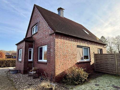 West-Ansicht - 3 Zimmer Einfamilienhaus zum Kaufen in Jever