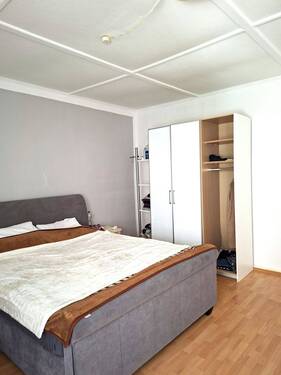 Schlafzimmer - Etagenwohnung mit 120,00 m&sup2; in Stade zur Miete