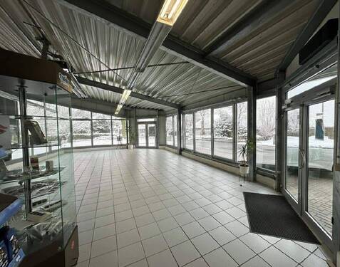 Verkaufshalle - 