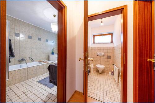 Badezimmer + WC - 
