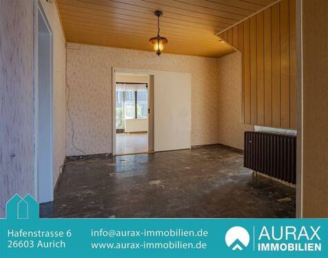 Flur im EG - Einfamilienhaus mit 211,00 m² in Holtgast zum Kaufen