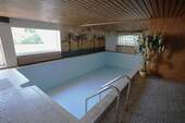 Schwimmbad - 