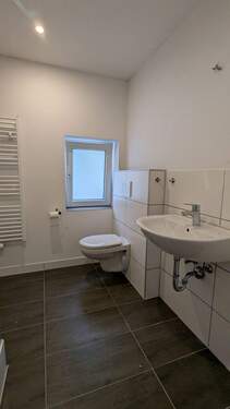 Whg.2 (1.OG) Bad_1.jpg - 