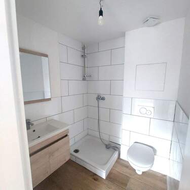 Duschbad Wohnung 6 - 