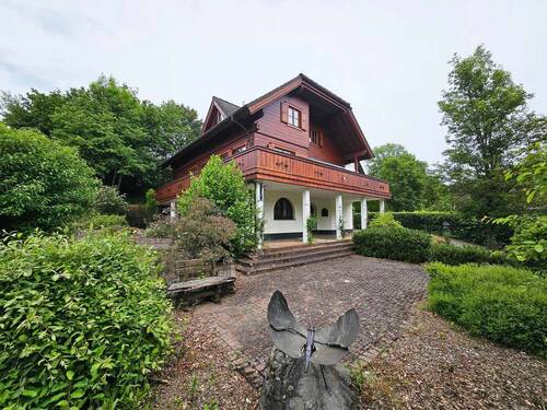 2.jpg - 8 Zimmer Mehrfamilienhaus, Wohnhaus zum Kaufen in Winterberg