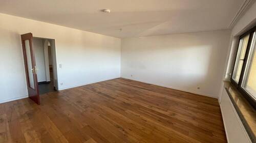 Wohnzimmer - 3 Zimmer Etagenwohnung zur Miete in Kornwestheim