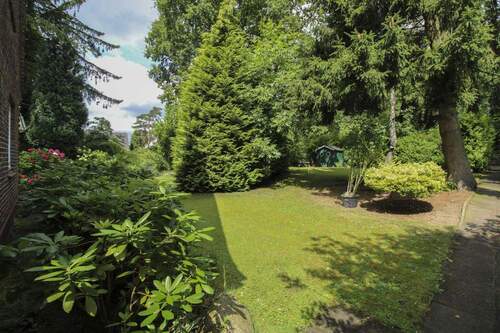 Vorgarten, Front-Grundstück - 