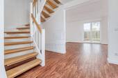 Flur-Treppe-Zugang Wohnzimmer - 