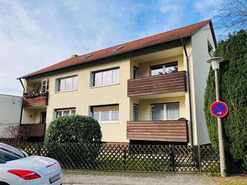 Außenansicht - 1 Zimmer Mehrfamilienhaus, Wohnhaus in Schwaig bei Nürnberg