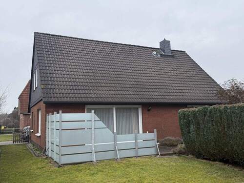 Rückansicht - 4 Zimmer Einfamilienhaus in Wilhelmshaven / Voslapp