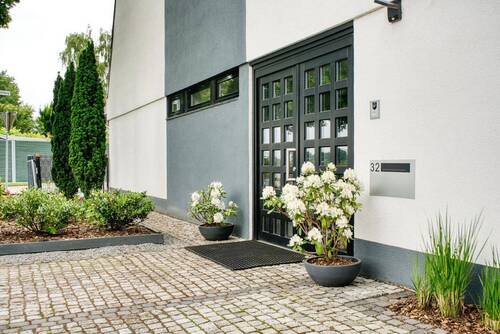 Einganz - 